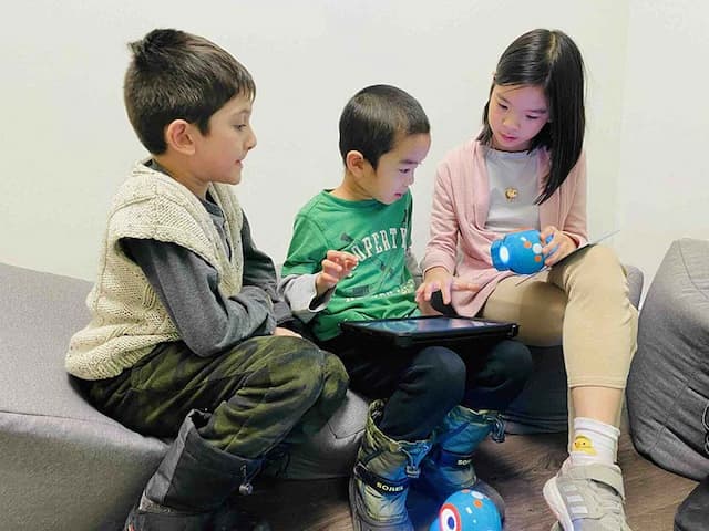 Beginner's Guide to Kids' Coding Education